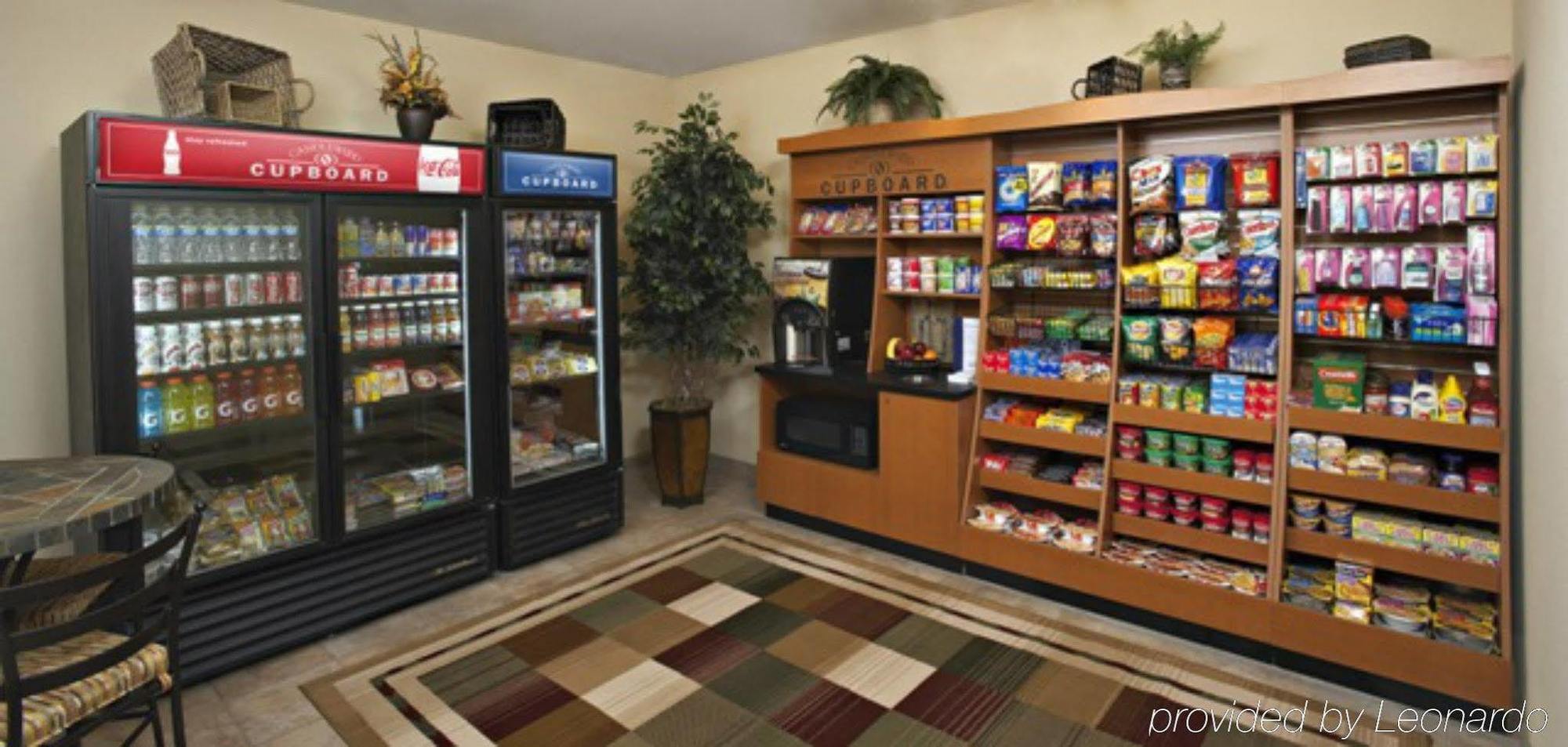 Candlewood Suites - Topeka West By Ihg Экстерьер фото