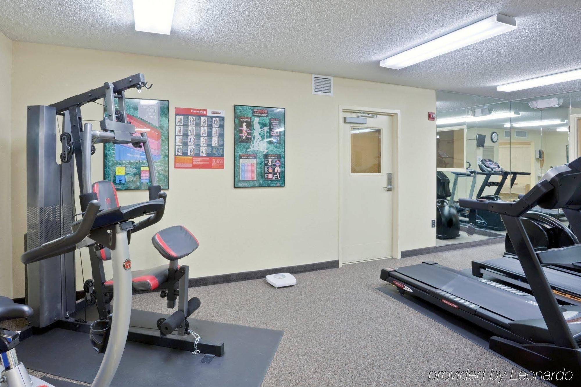 Candlewood Suites - Topeka West By Ihg Экстерьер фото
